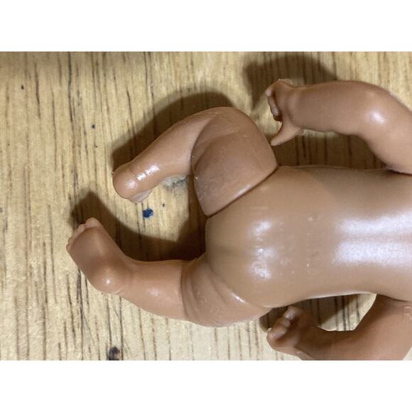 Vtg Mattel Barbie Baby Newborn Naked Nude Medium Complexion - Picture 6 of 6